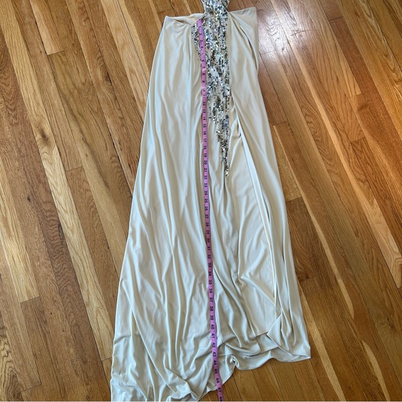 Tony Bowls Satin One Shoulder Size 0 Sequence Prom Dress Cream Color Formal Gown - Picture 4 of 8